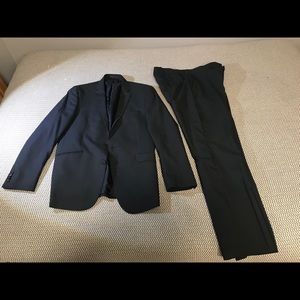 Kenneth Cole Suit Men’s